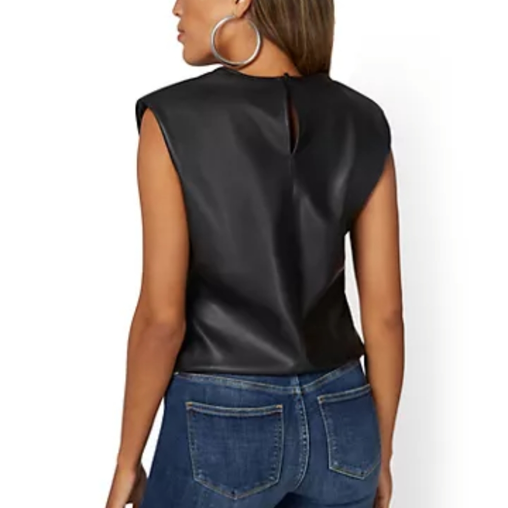 NY&Co top - Picture 2 of 2